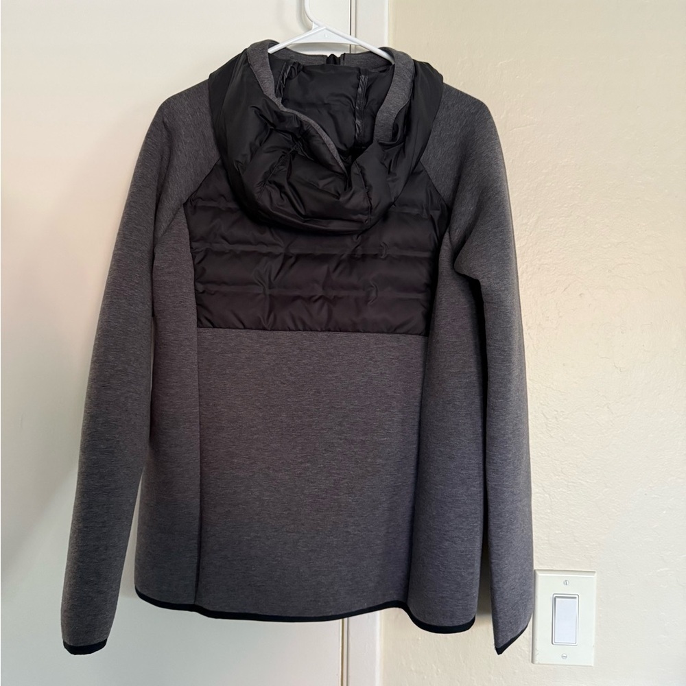 Columbia Women's Two-Tone Hooded Puffer Jacket - Picture 3 of 5